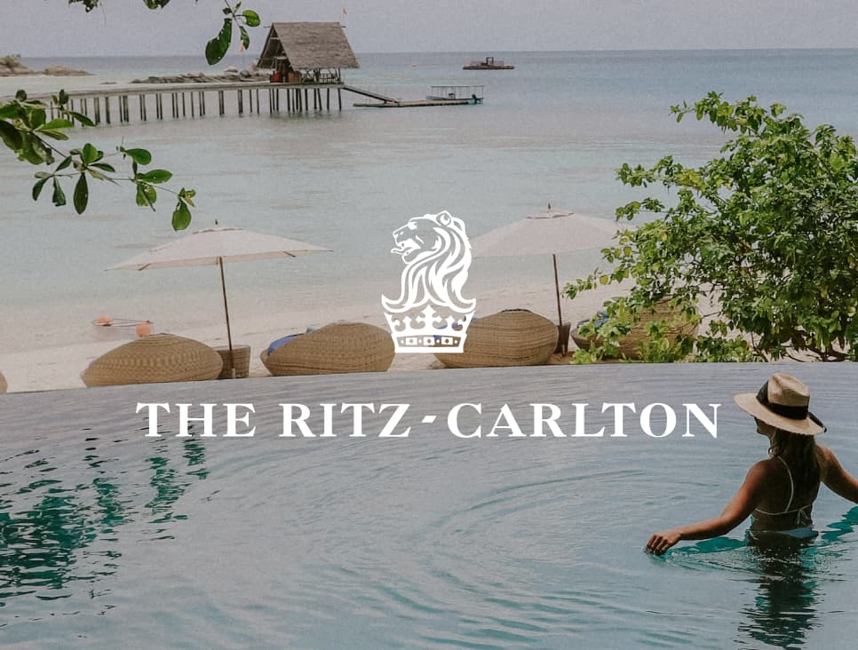 THE RITZ-CARLTON